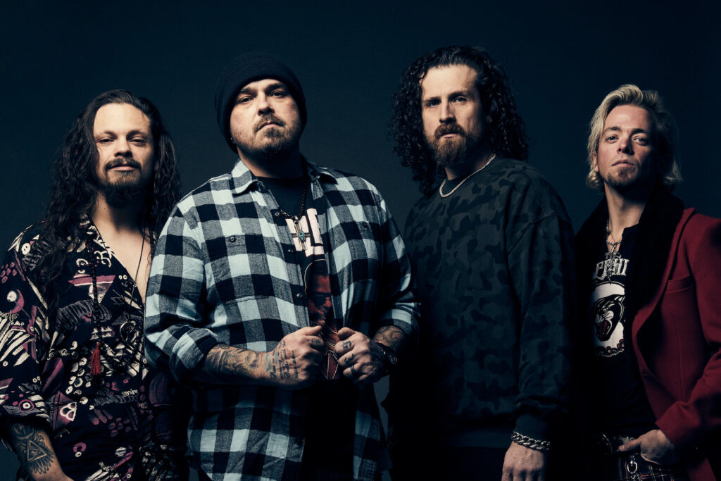 Black Stone Cherry & Giovannie and The Hired Guns
