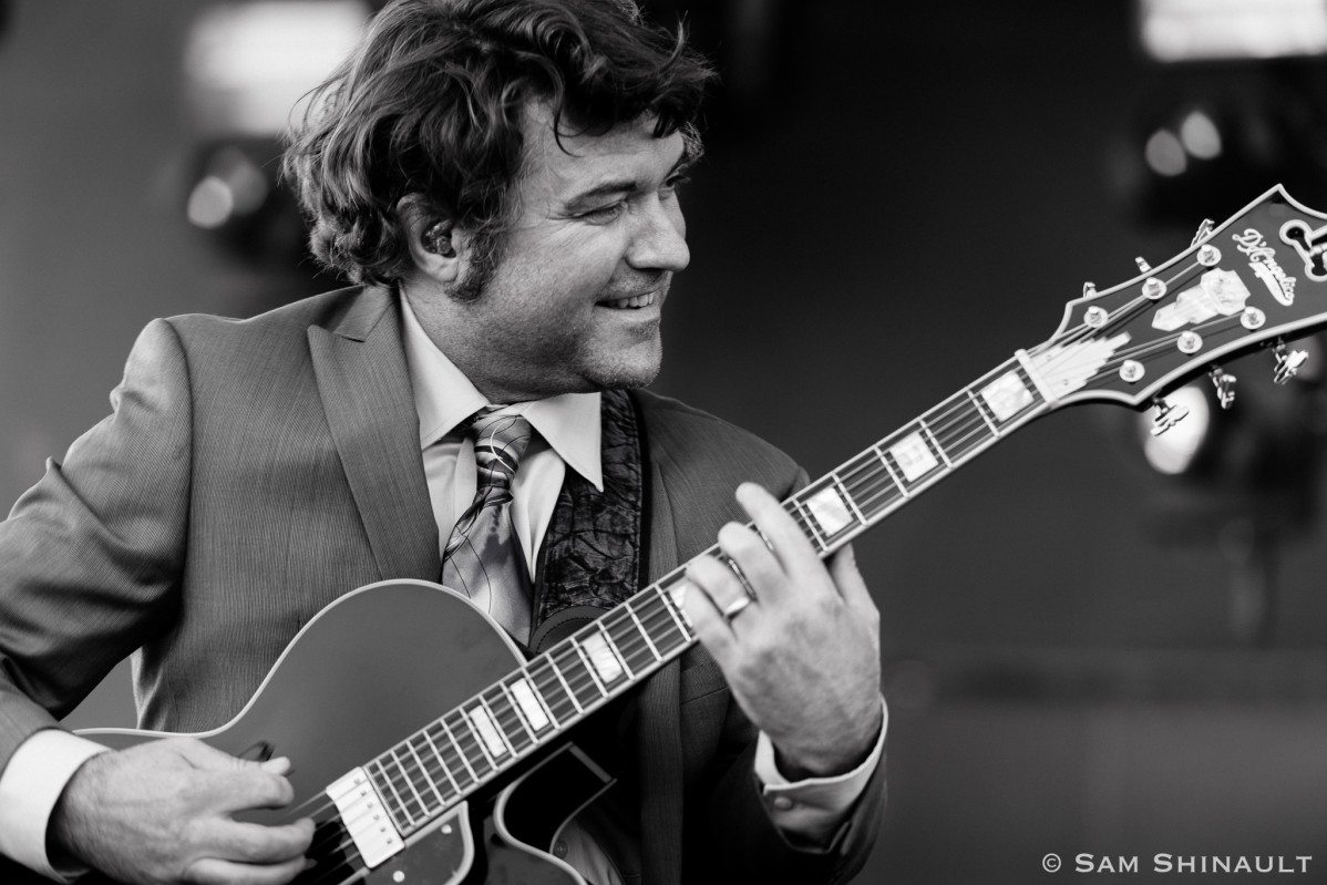 Keller Williams at Bourbon Theatre